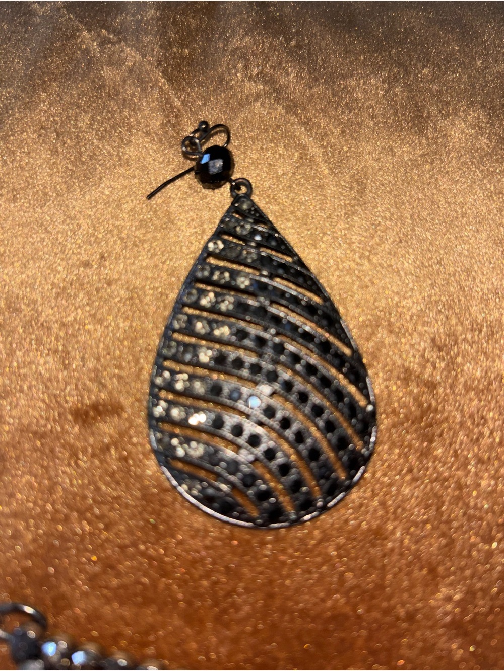 Kenneth Cole Black Sparkle Bib Necklace with Matching Drop Earrings - Picture 4 of 6